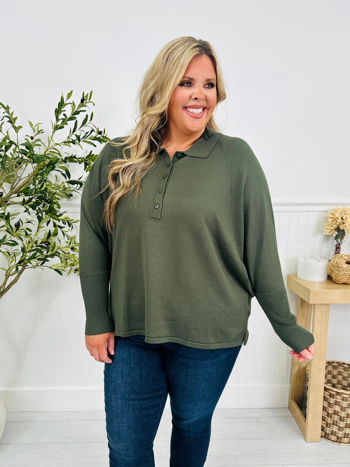 Claudia | Blusa de Punto Suave con Cuello Camisero y Botones