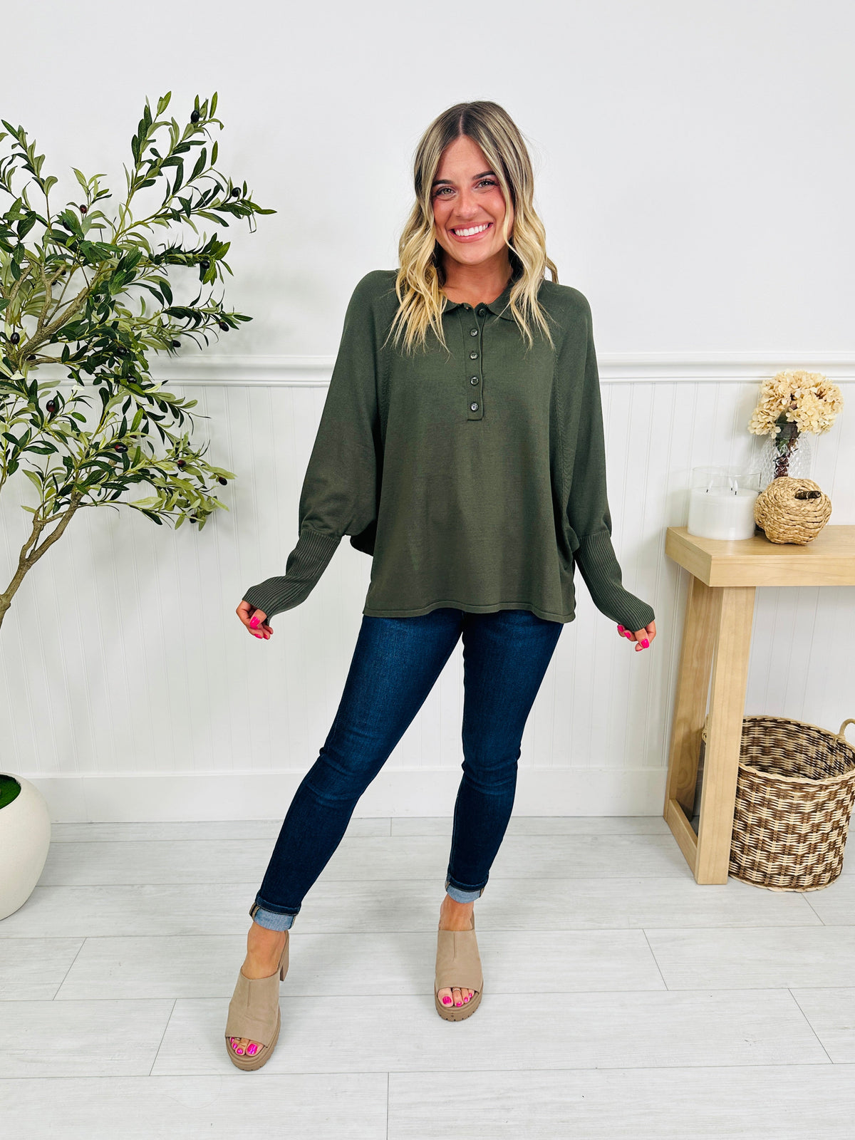 Claudia | Blusa de Punto Suave con Cuello Camisero y Botones