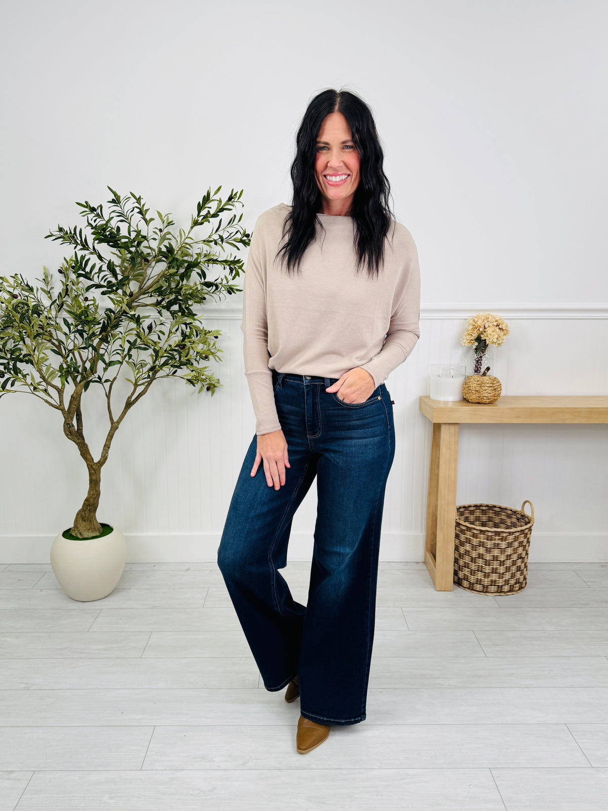 Marina | Vaqueros Wide Leg Retro de Tiro Alto en Dos Largos