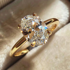 Estrella-Anillo de plata de ley 925 con circonita ovalada brillante