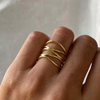 Clara-Anillo abierto de metal de acero inoxidable con línea irregular para muje