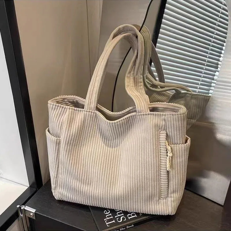 Paula — Bolso Tote de Pana con Cremallera