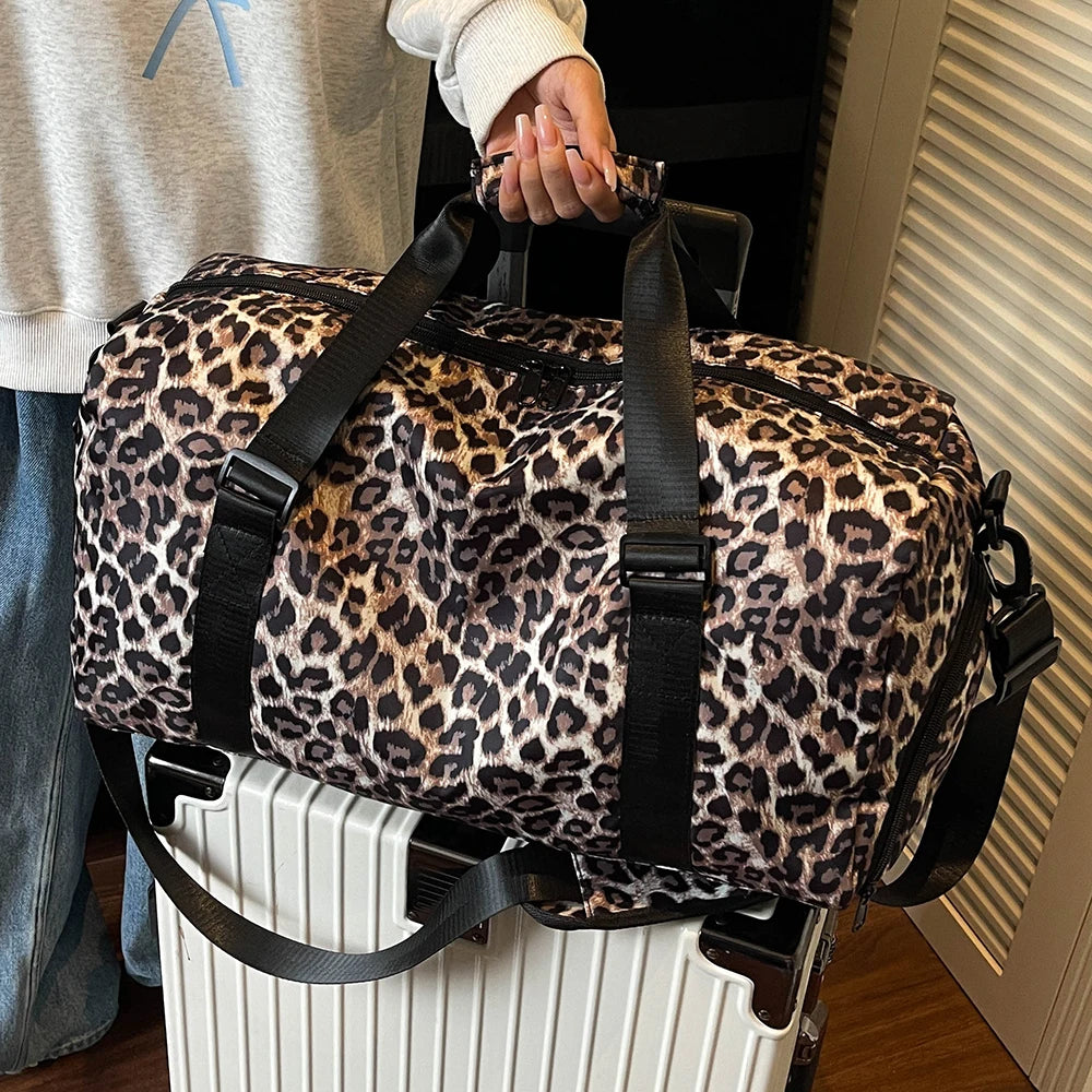 Kira — Bolsa de Viaje Estampado Leopardo