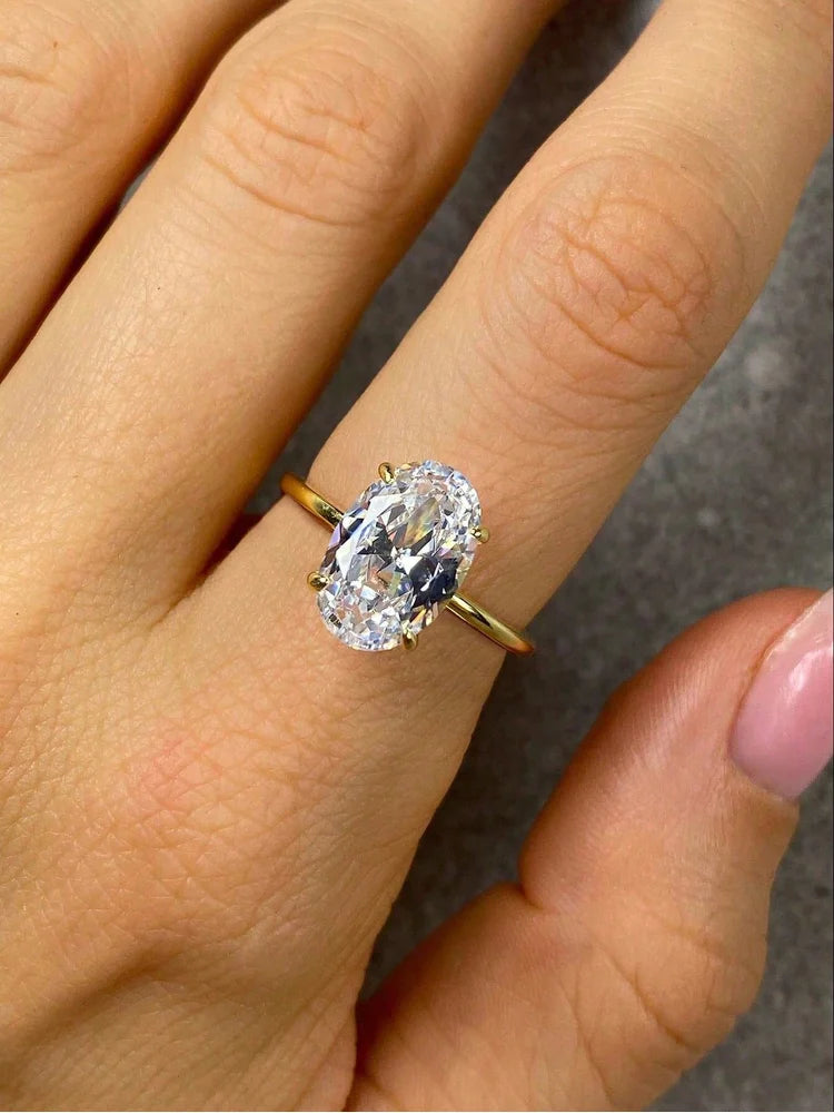 Estrella-Anillo de plata de ley 925 con circonita ovalada brillante