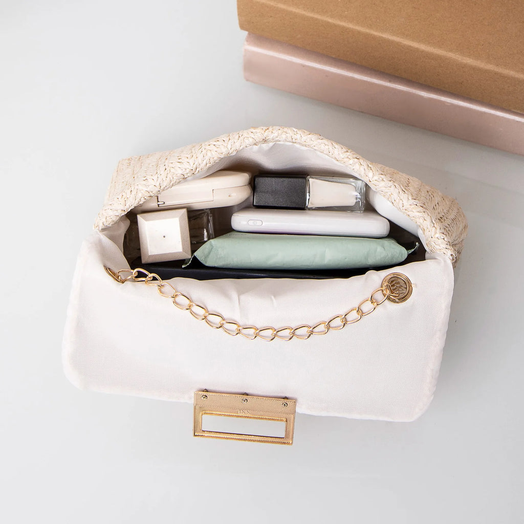 Marieta-bandolera elegante