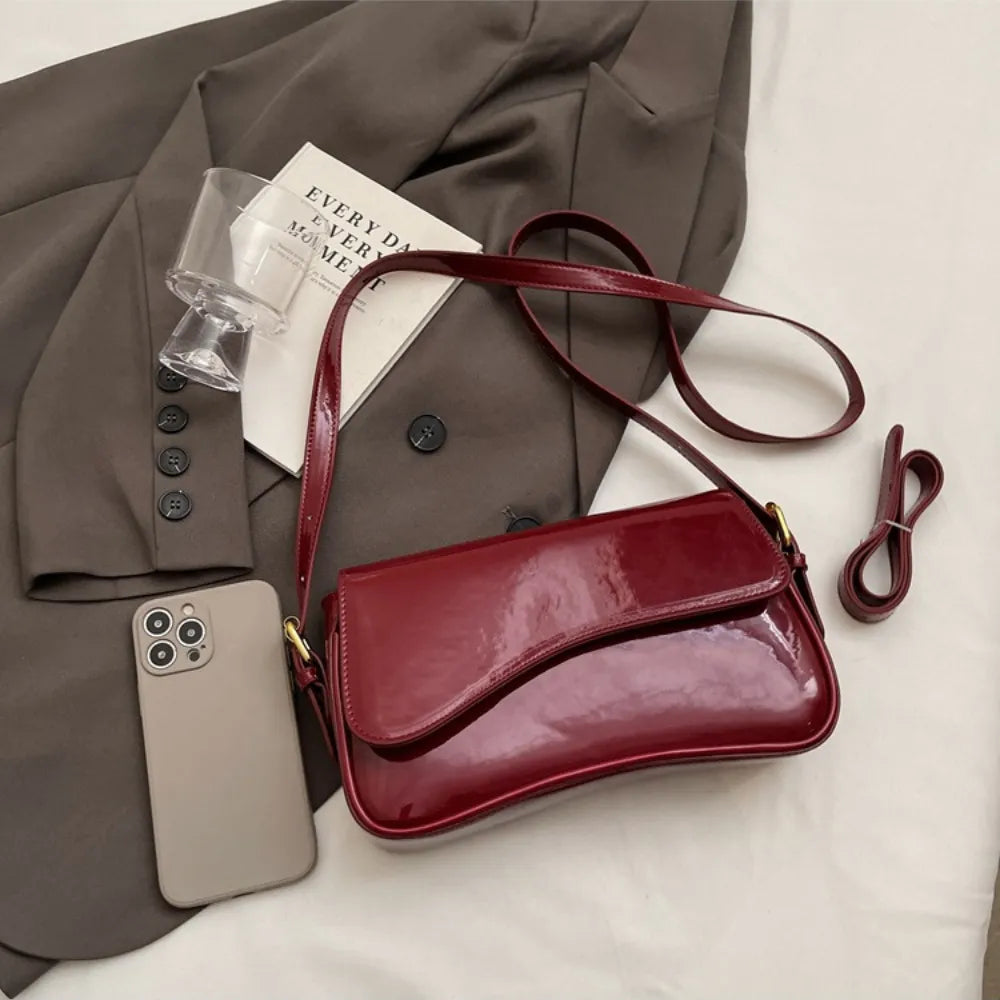 Cala — Bolso Bandolera Charol