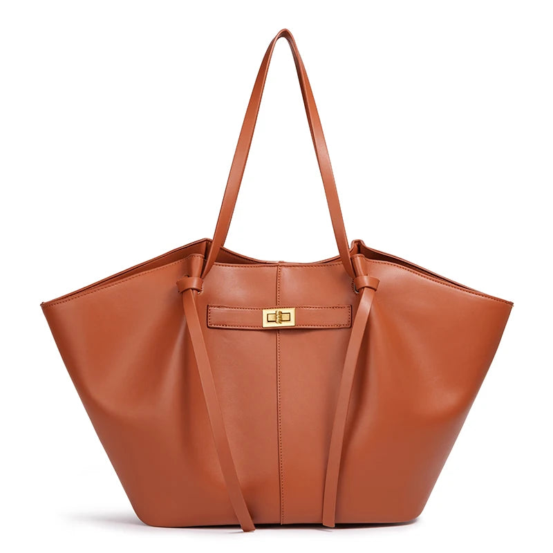 Carla — Bolso Tote Geométrico de Piel