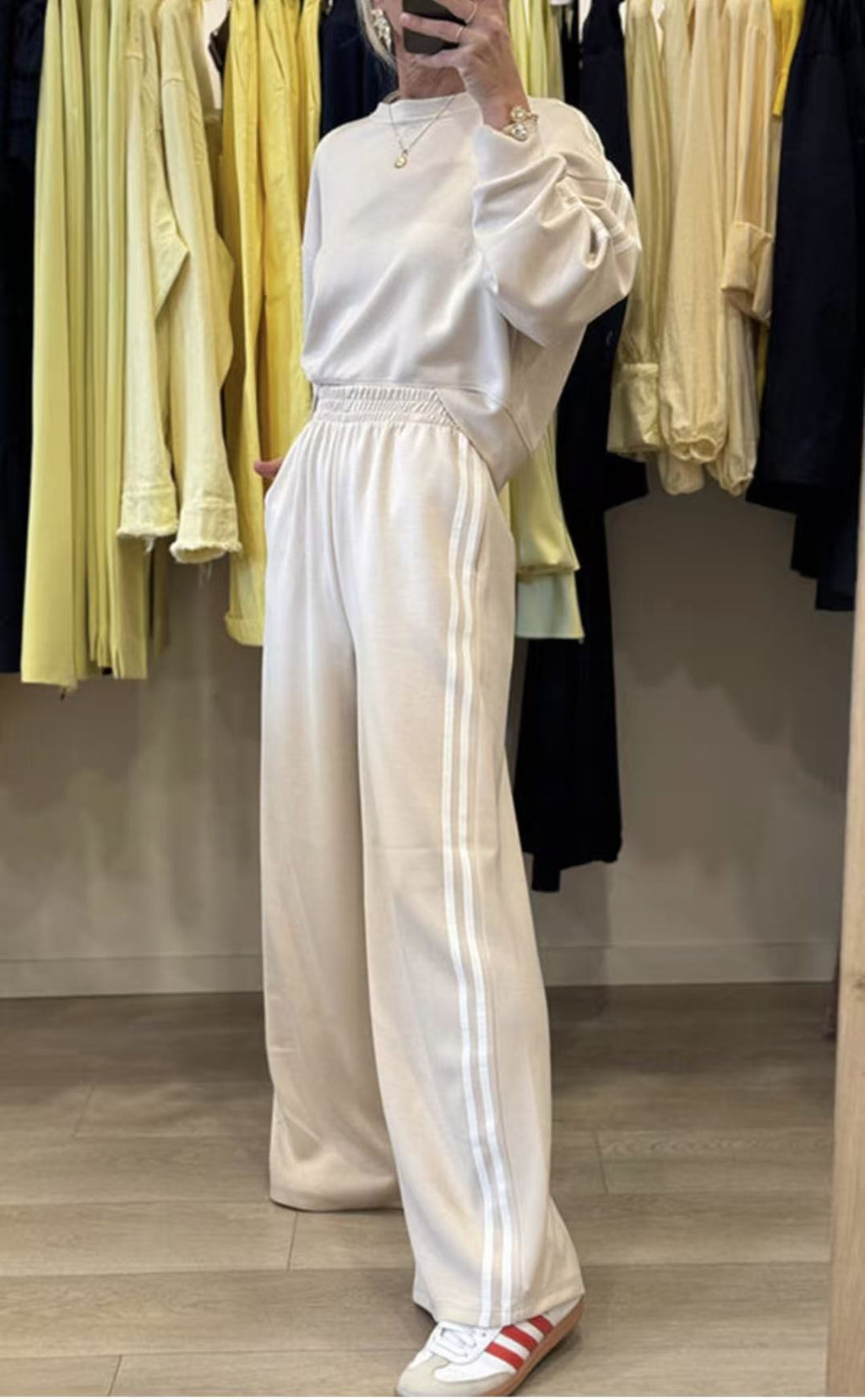 Sharai|Conjunto de dos piezas informal con bolsillos y rayas laterales que combina con todo
